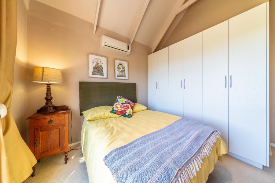 To Let 2 Bedroom Property for Rent in Onder Papegaaiberg Western Cape
